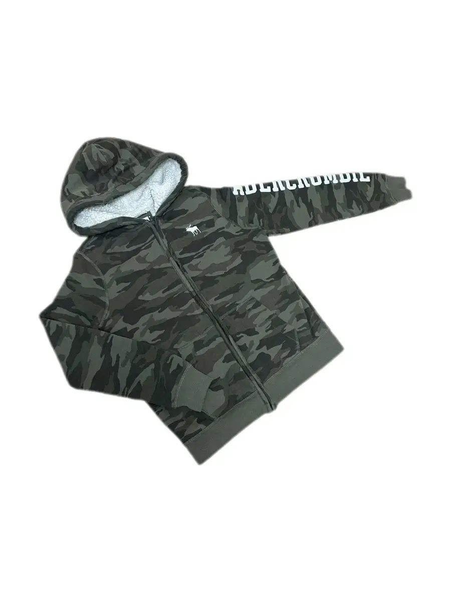 アバクロンビー カモ シェルパ フードジップアップ