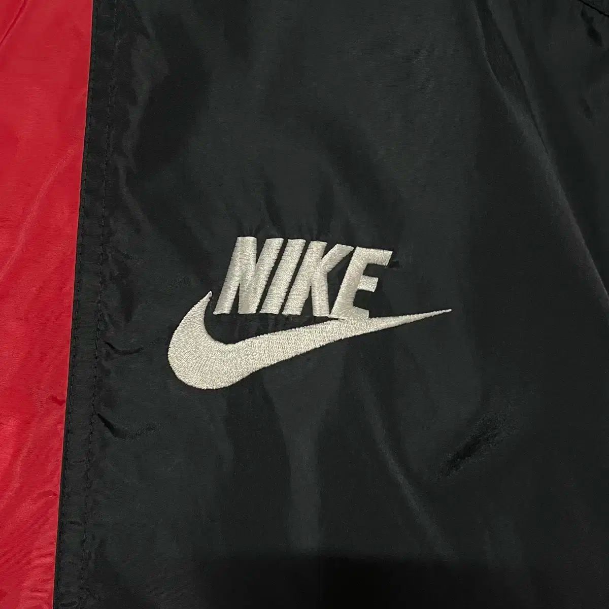 ナイキ スクール