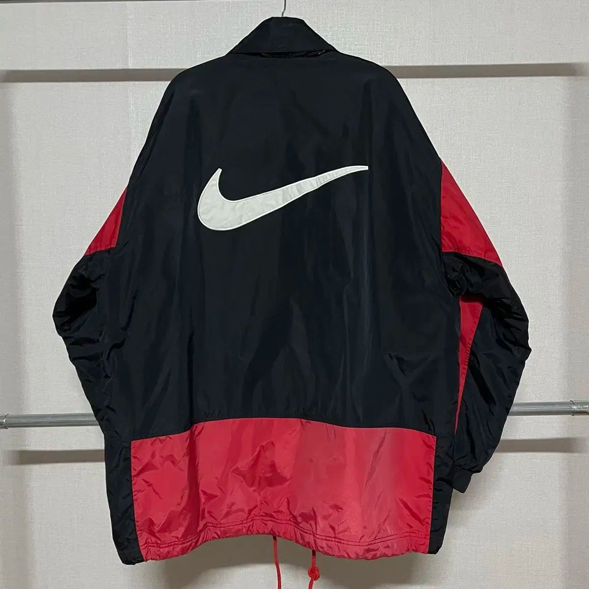 ナイキ スクール ウィンドブレーカー ダウン XL