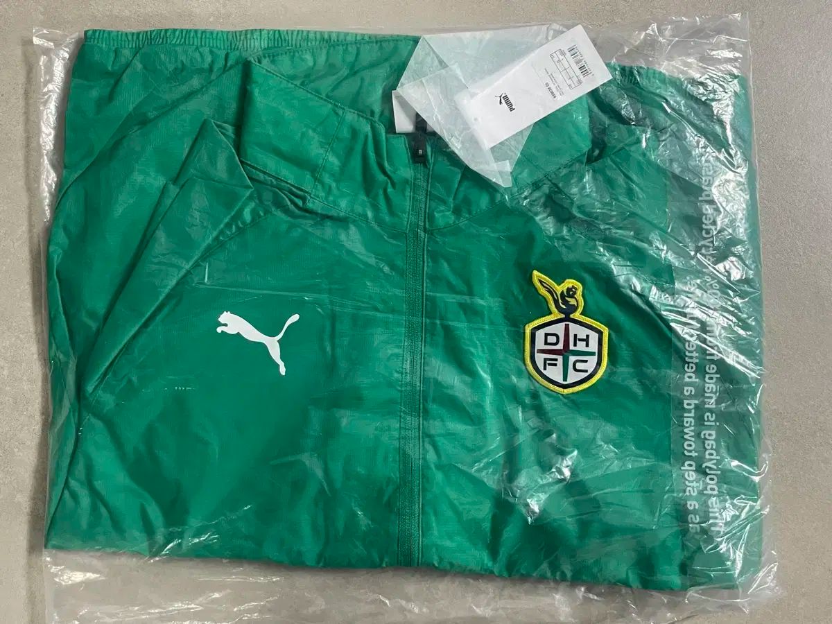 大田ハナシチズン ウィンドブレーカー S