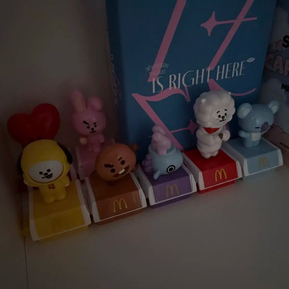 BT21 マクドナルド コラボ フィギュア フルセット - メルカリ