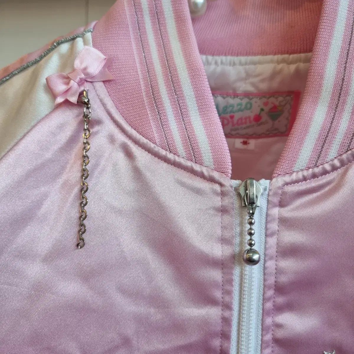 メゾピアノ Mezzo Piano ピンク スタジャン