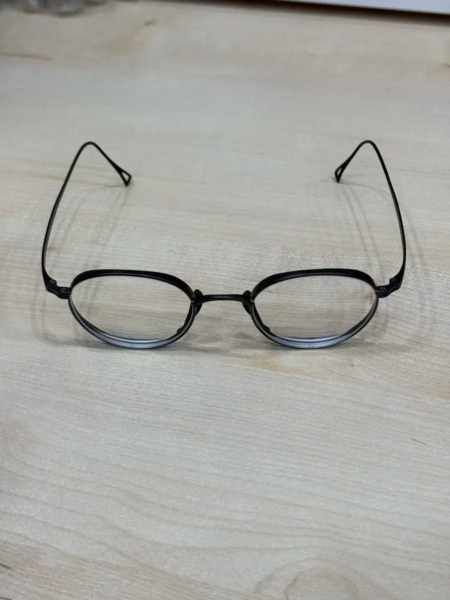  カメマンネン KMN 113 MBK 46 size サングラス 小物