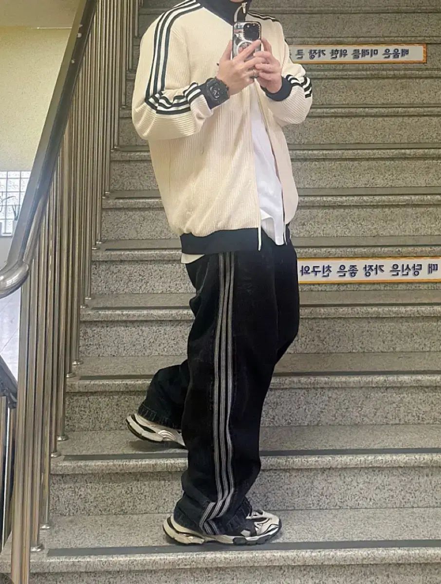 36 アディダス アディ デニム ファイヤーバード パンツ TRUE ブラックデニム