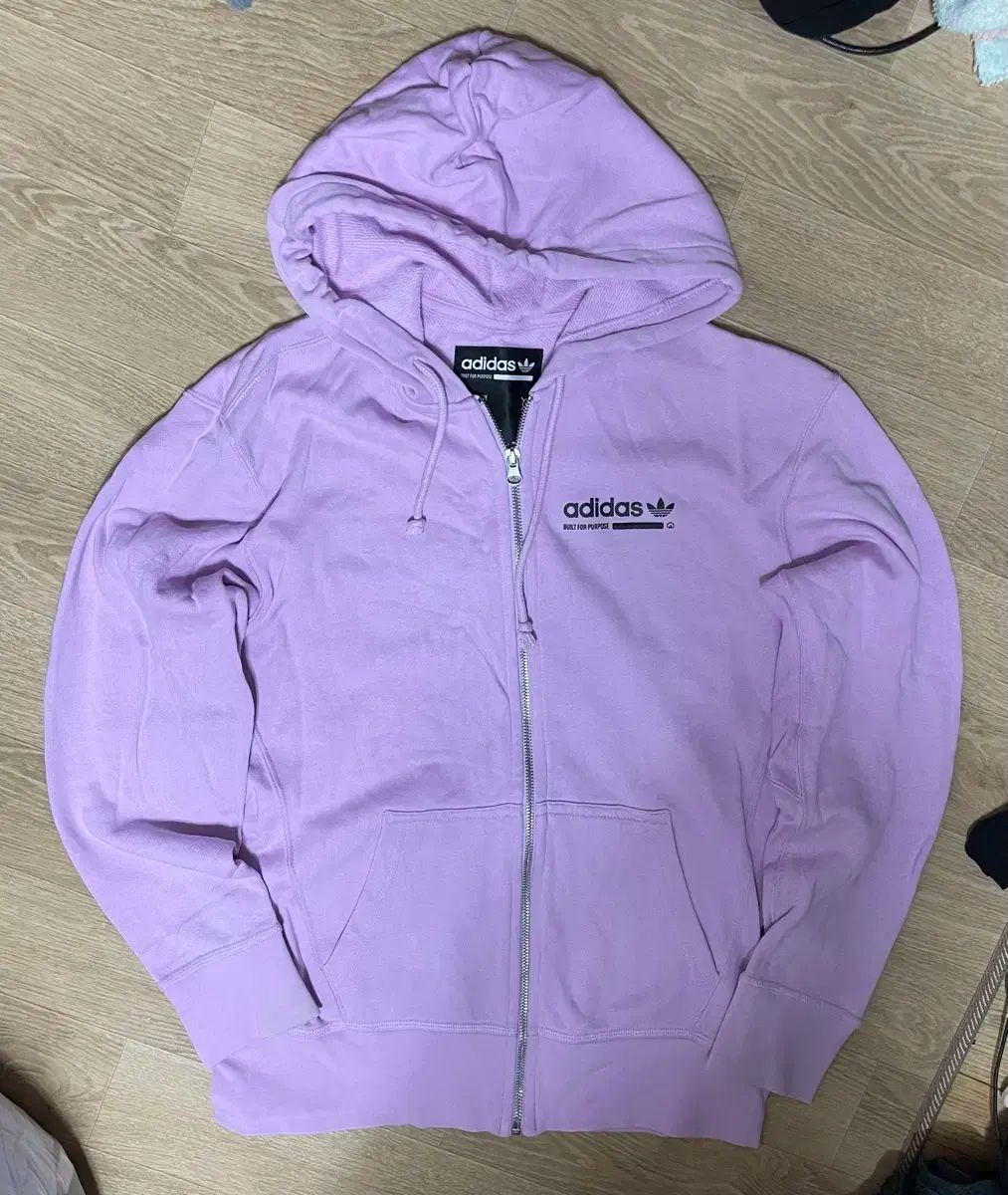 アディダス ライトパープル ピンク ジップアップジャージ 必須アイテム トレーナー