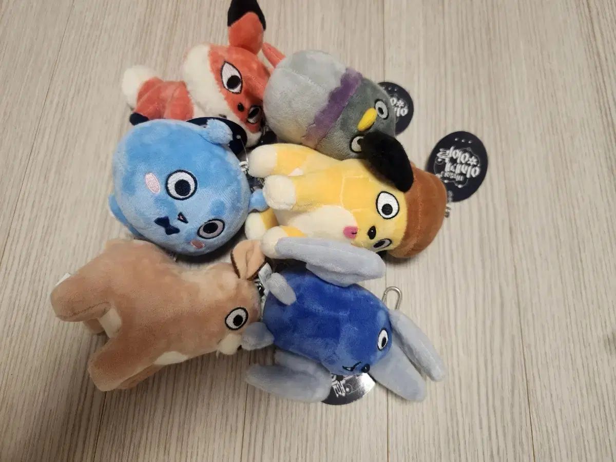 魔法少女 ISEGYEアイドル ぬいぐるみ キーホルダー