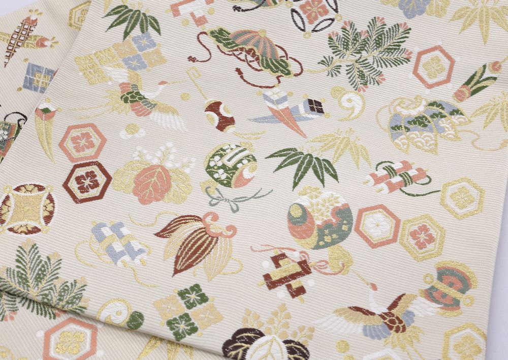 招福宝尽くし アイボリー