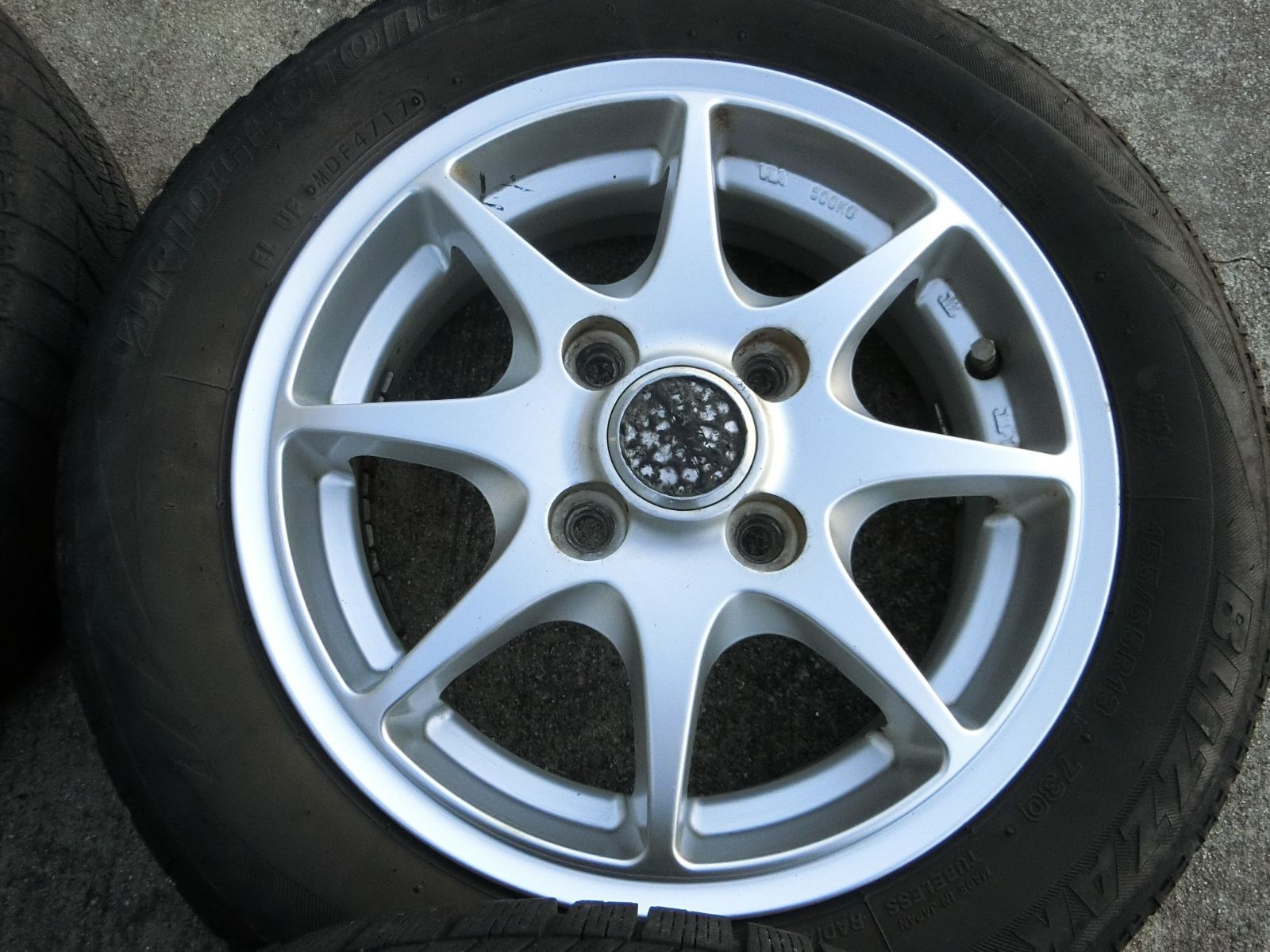  885 LIMITED 13インチ アルミホイール 13 4 5 J 43 PCD 100 ハブ径 約74 mm 4穴 4本セット 155 65 R スタッドレス ライフ 外し 13インチ タイヤ ホイールセット