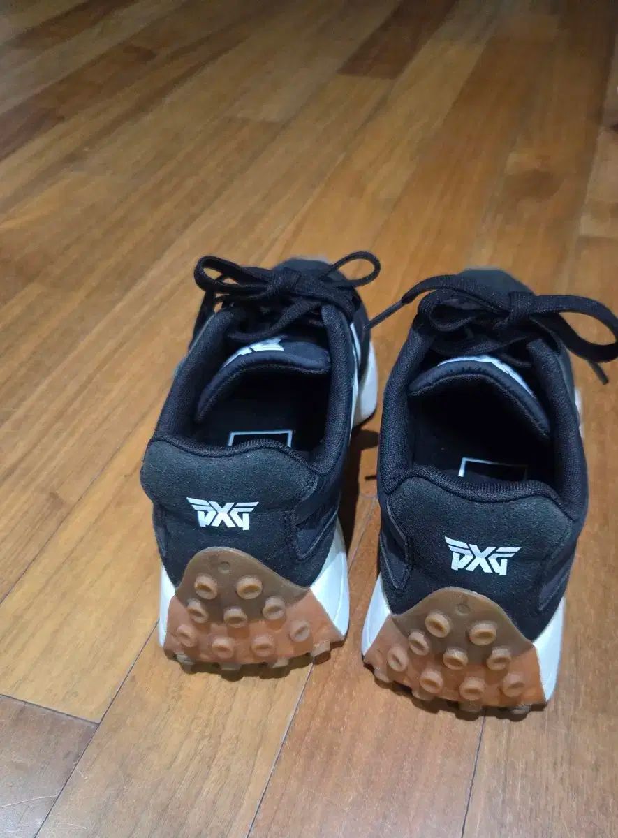 レディースゴルフシューズ