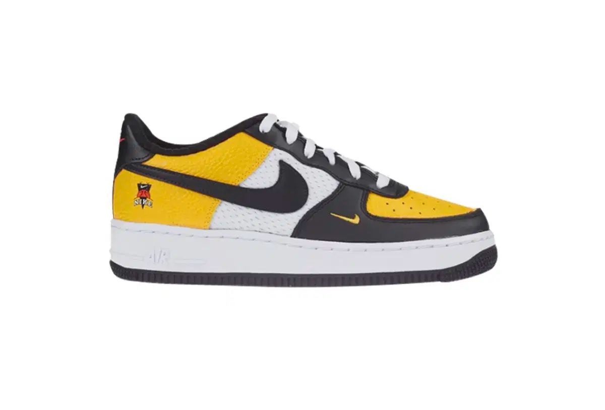 ナイキ エアフォース ロー ユニバーシティ GOLD DQ7779 240-245