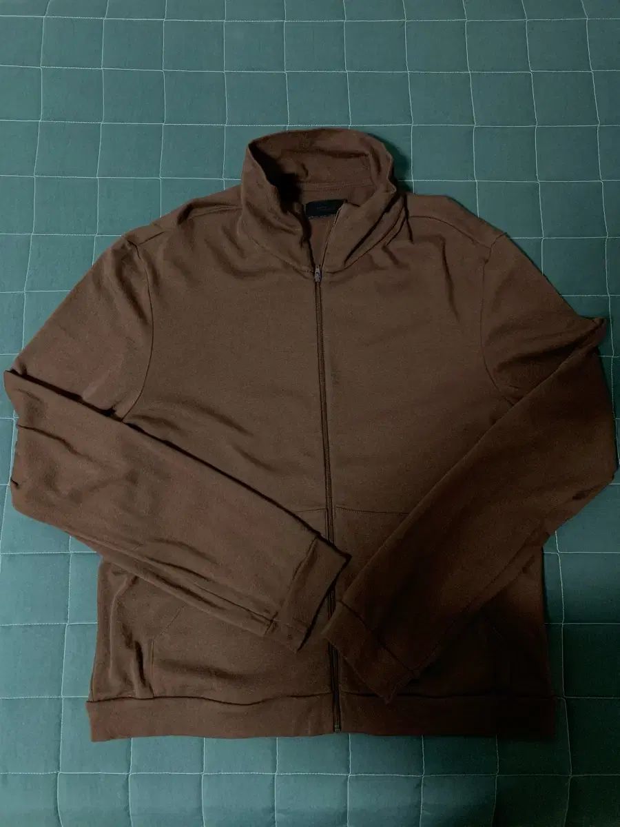 MUDULE ネック ジップアップ ブラウン 2サイズ