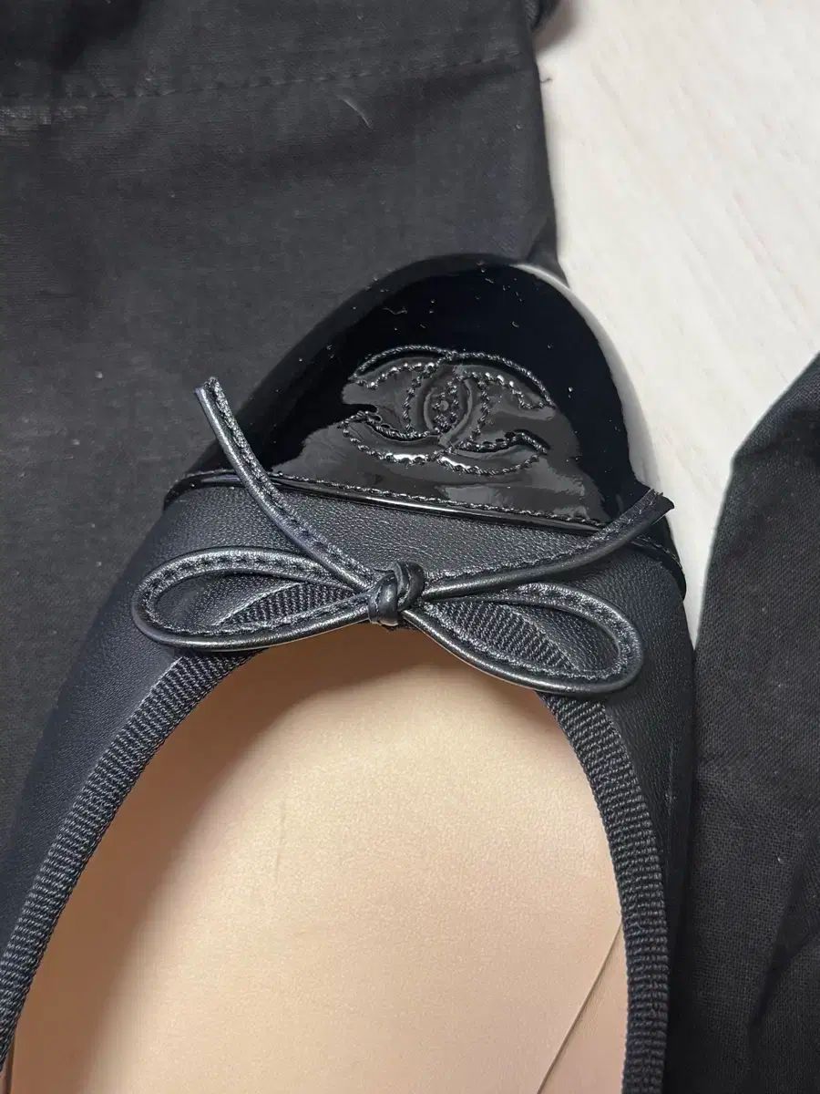 フラット ブラック