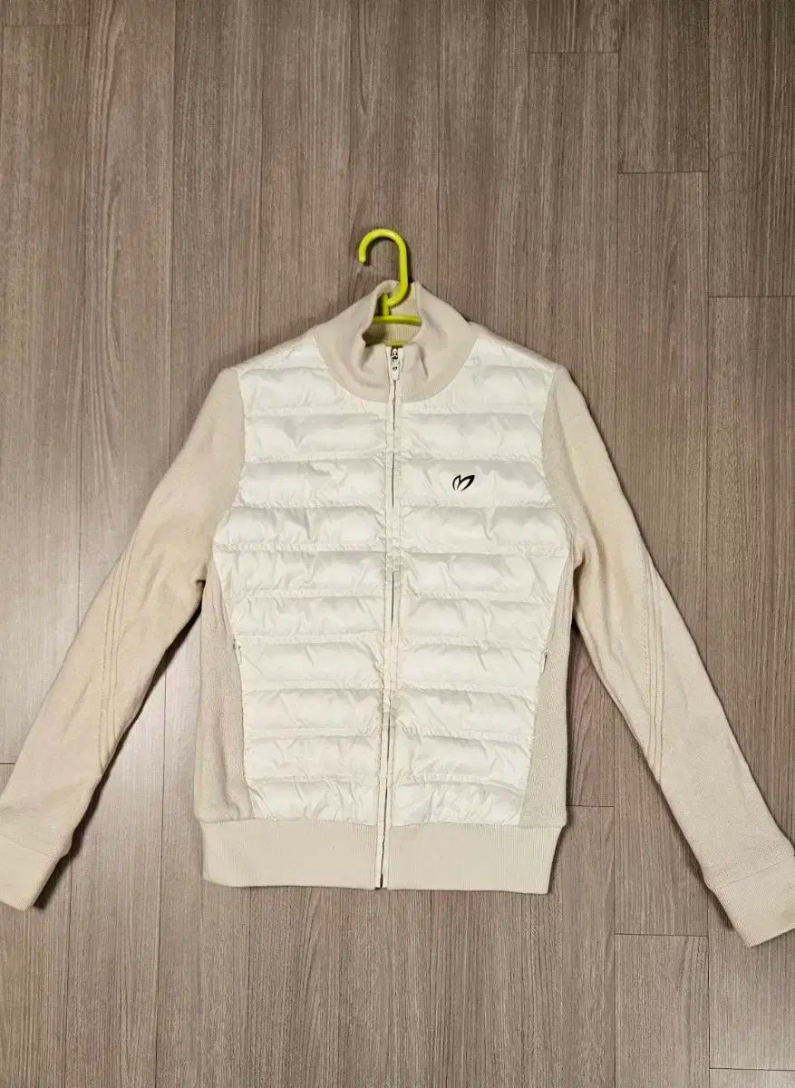 マスターバニーエディション 防風アウター