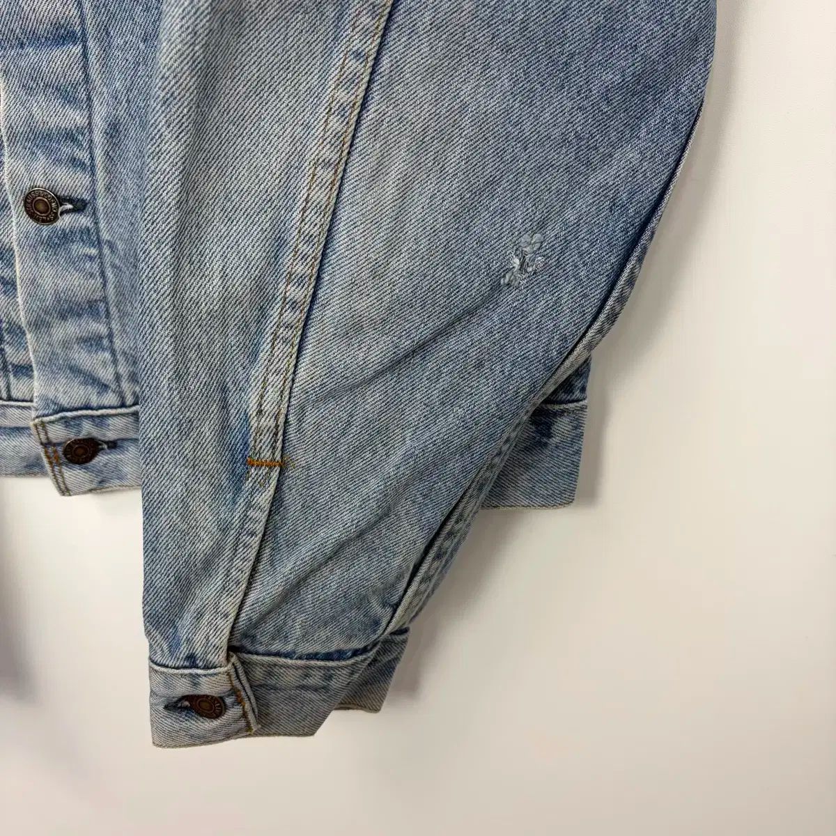 デニム トラッカー