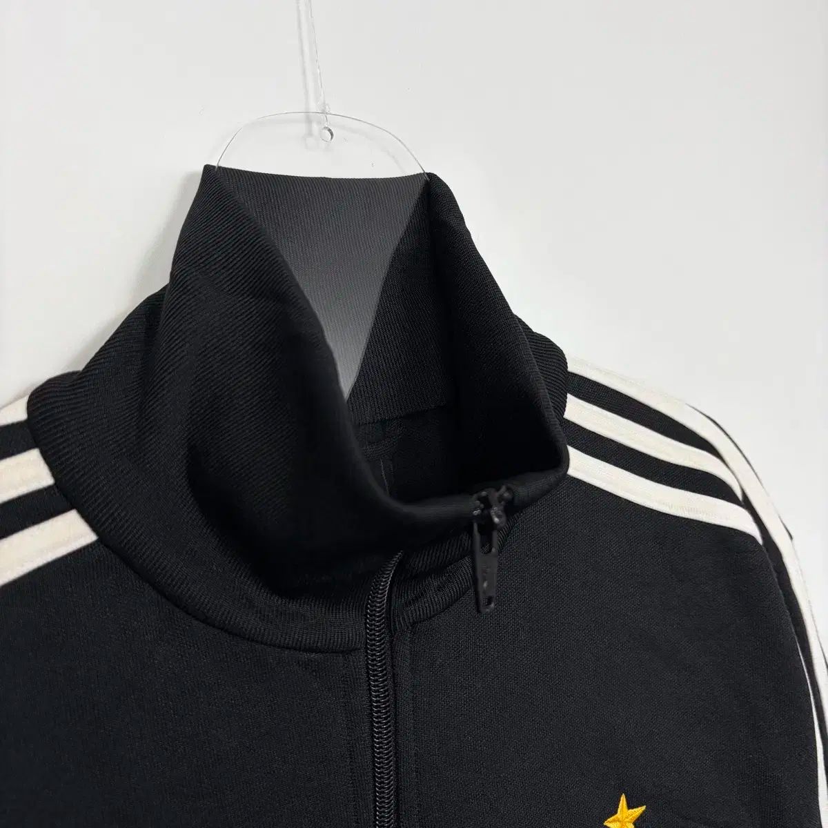 アディダス オールアンドパイレーツ トラック ジャケット ジャージ ジャージ ジップアップ