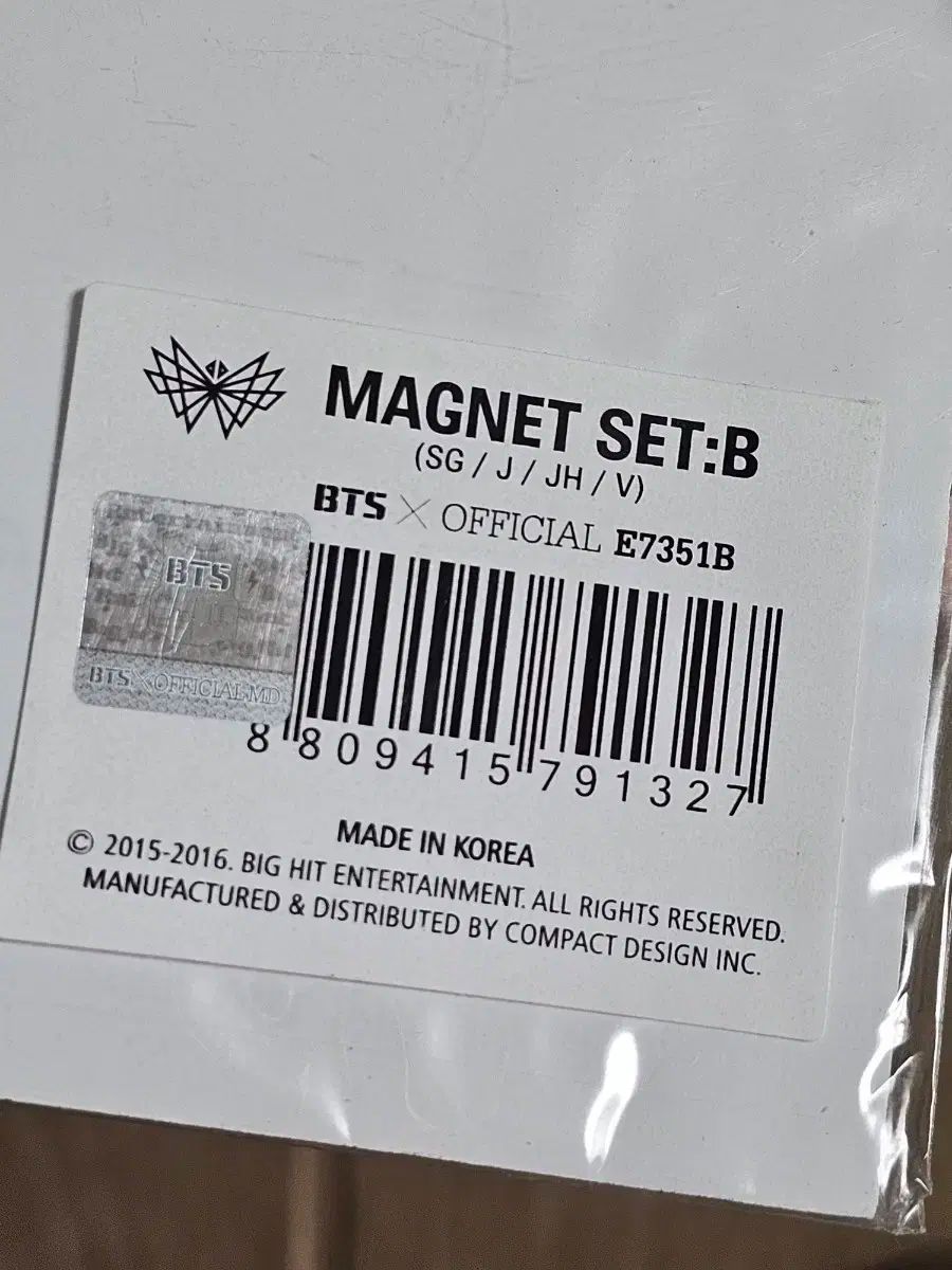 BTS 防弾バタフライドリーム マグネット