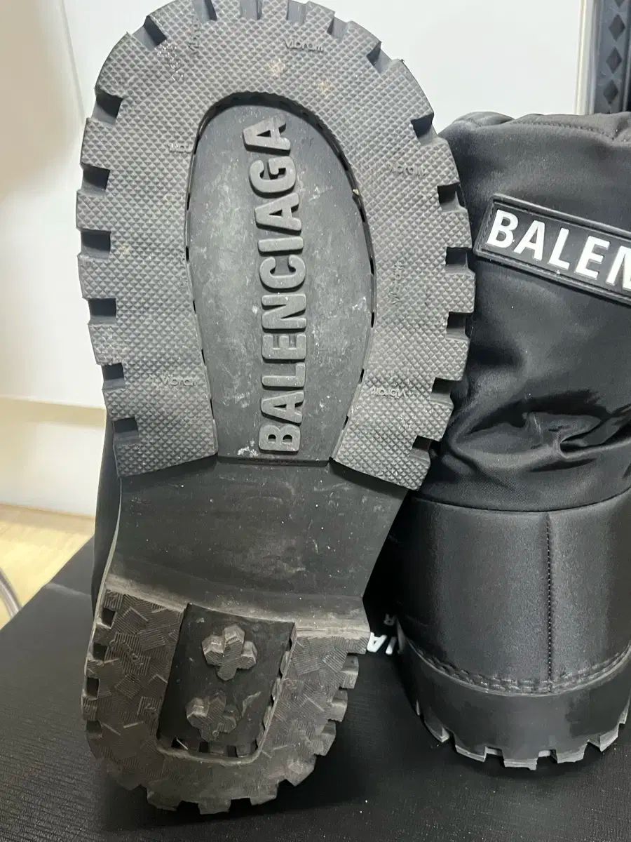 スキーブーツ 43-44