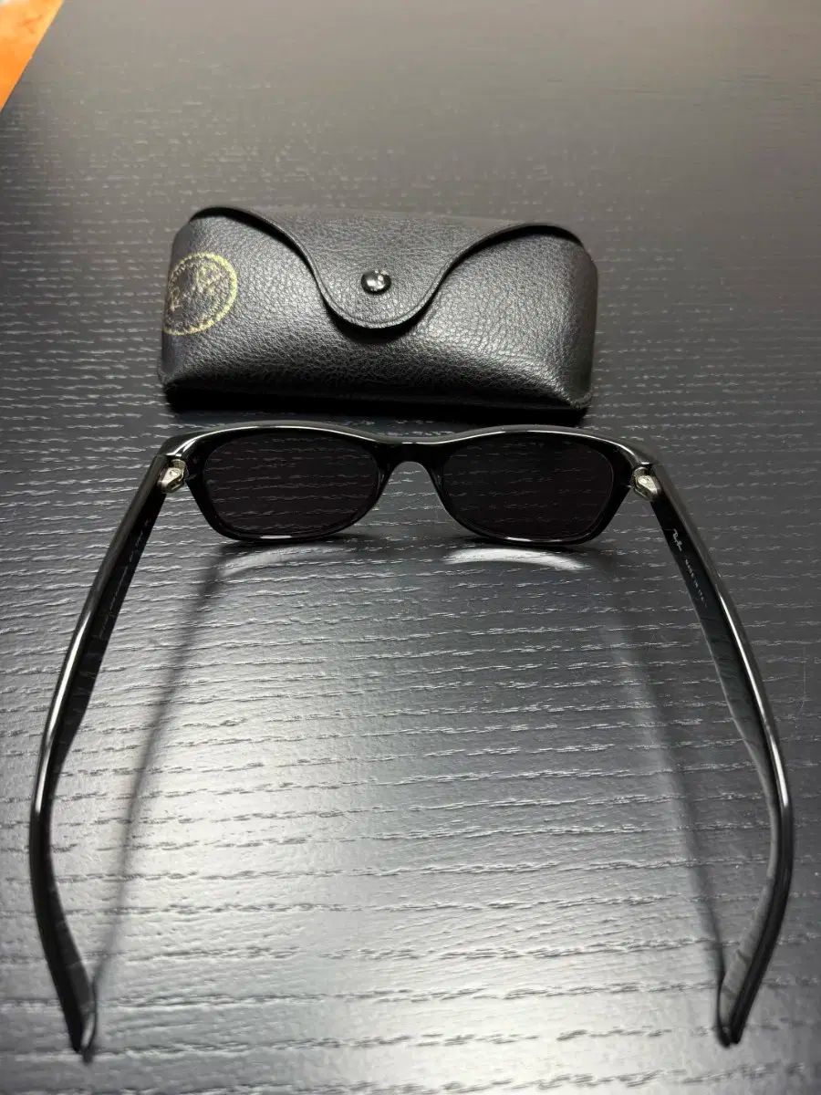 Ray-Ban レイバン 2132 サングラス 小物
