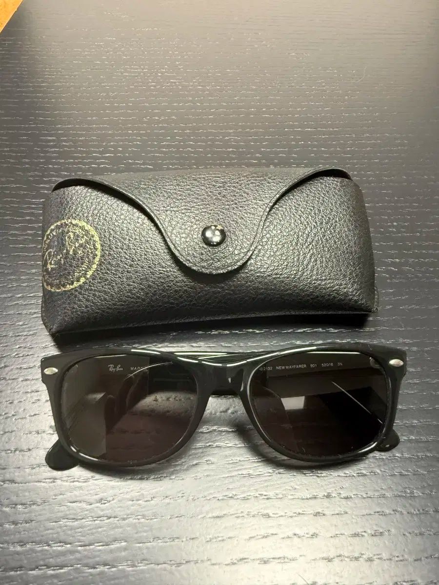 Ray-Ban レイバン 2132 52サイズ
