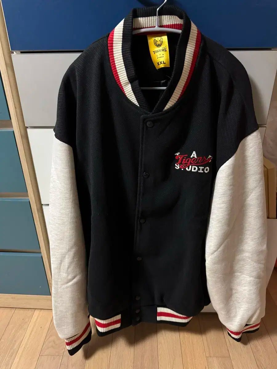 キア タイガース IAB スタジオ スタジアム ジャケット XXL