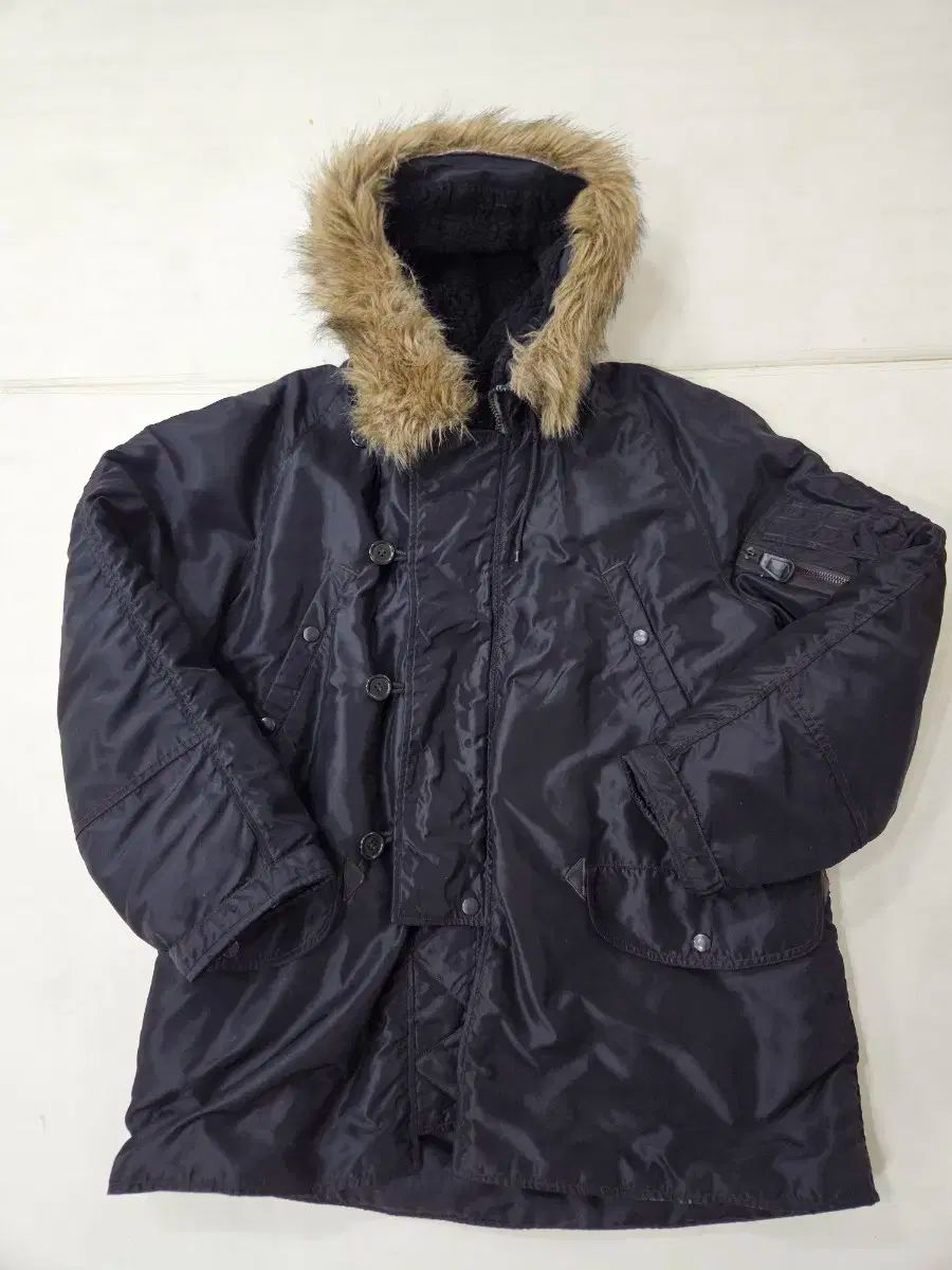 バズリクソンズ ユナイテッドカー N-3B パーカ