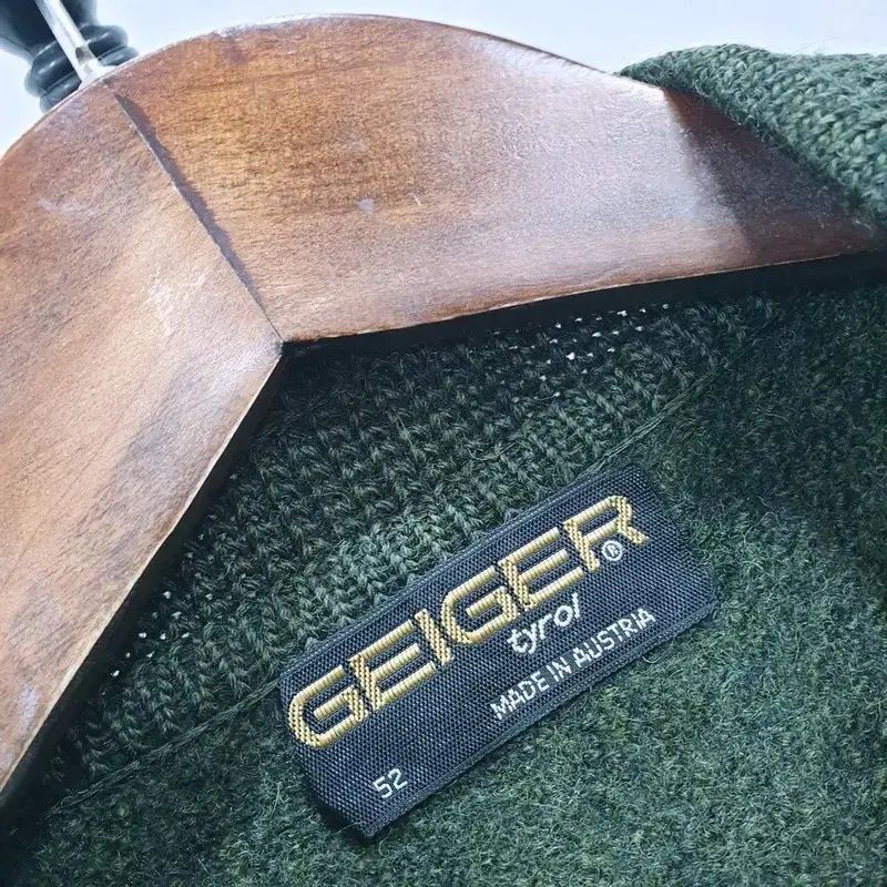 ニットジャケット