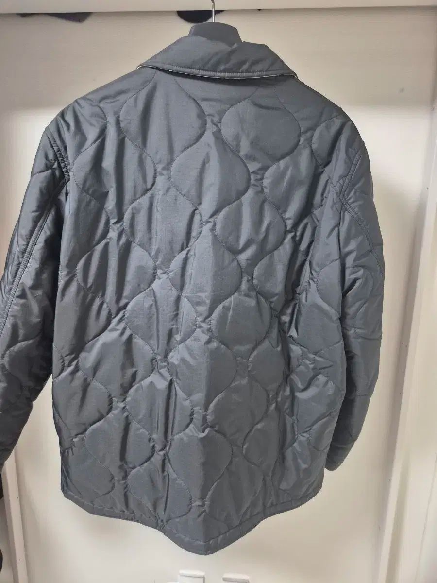 バーバリー リバーシブル キルティングジャケット メンズ xl