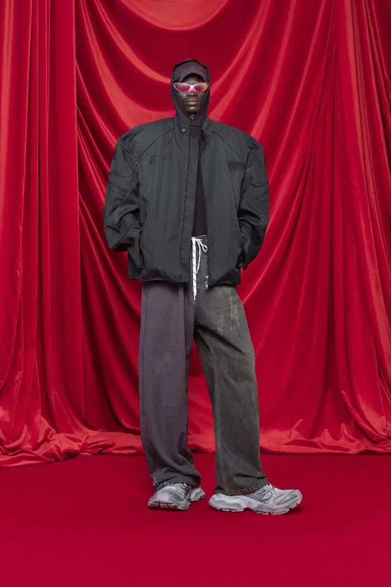 3 バレンシアガ 24ss バイカー ジャケット