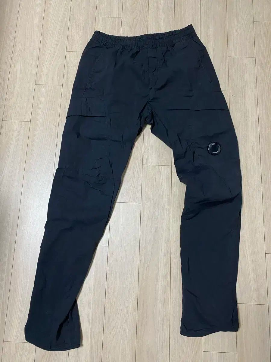 C.P. COMPANY シーピーカンパニー ブラック カーゴ パンツ 44サイズ