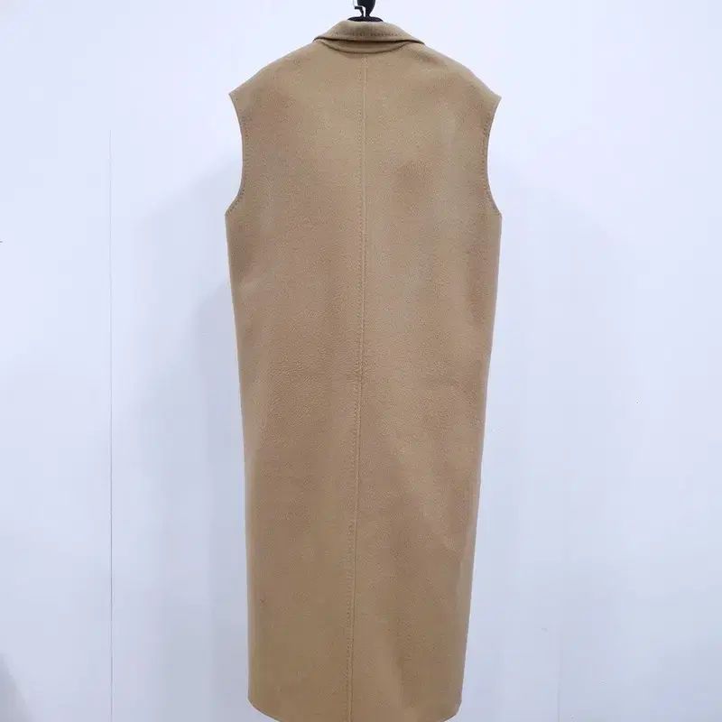 the CHEMI ハンドメイド ベスト