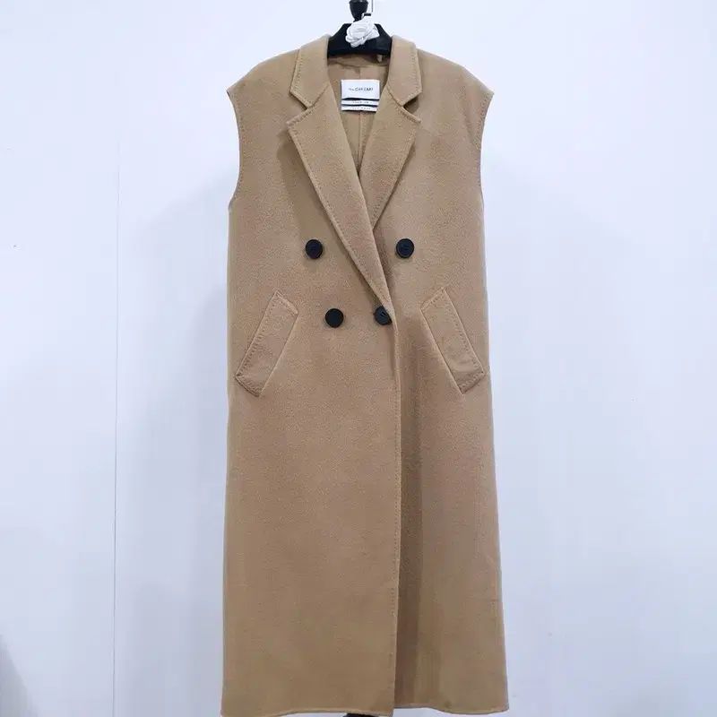 the CHEMI ハンドメイド ベスト