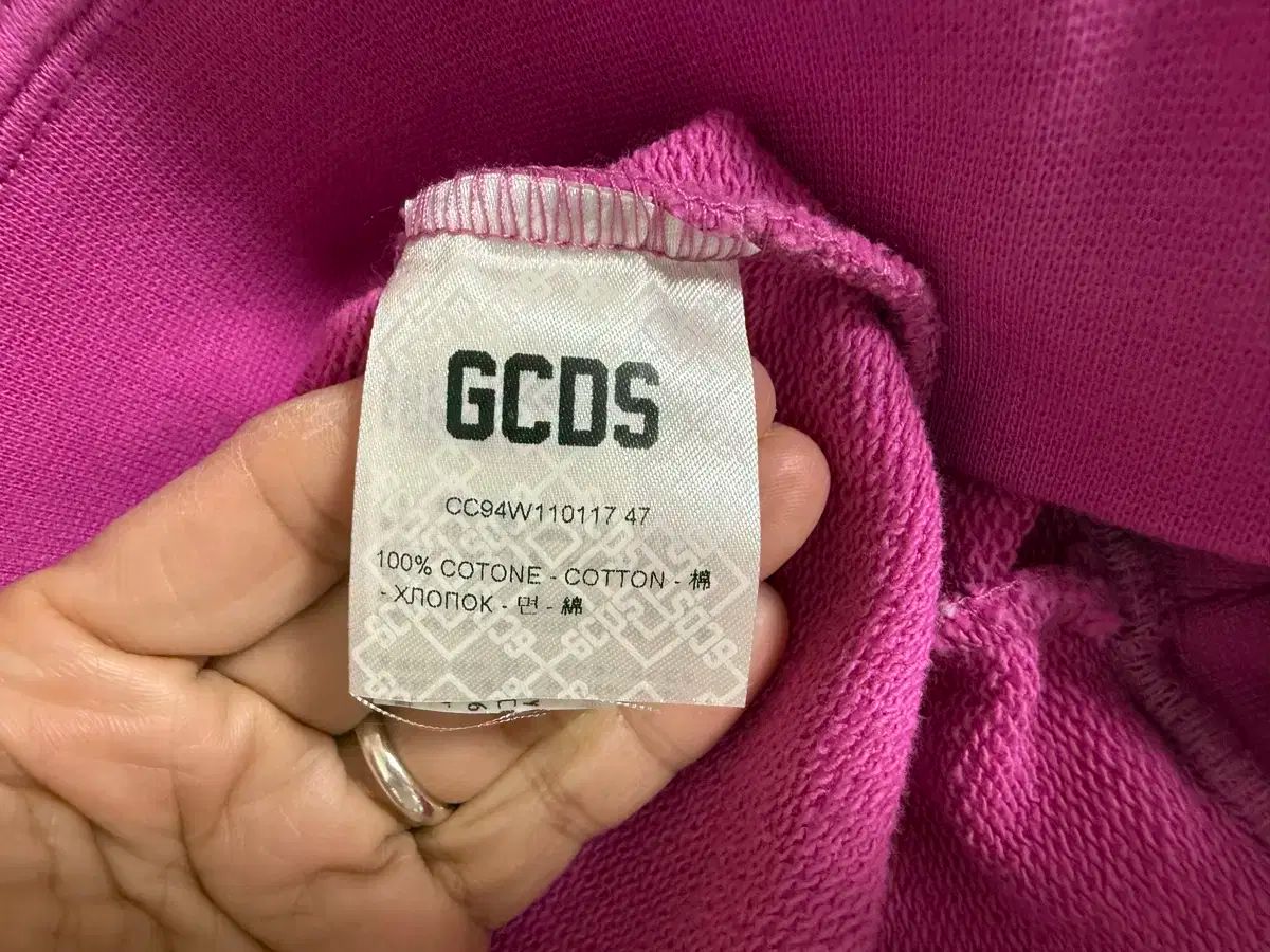 ロゴ スウェットシャツ