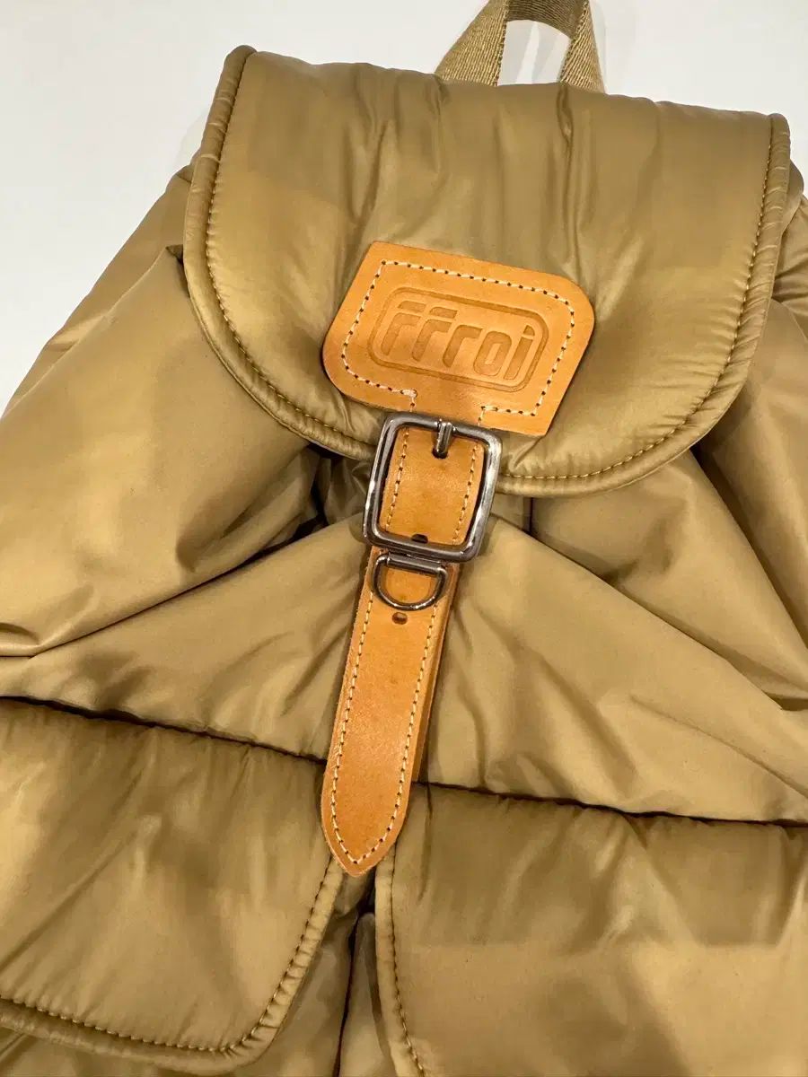 バックパック サンド