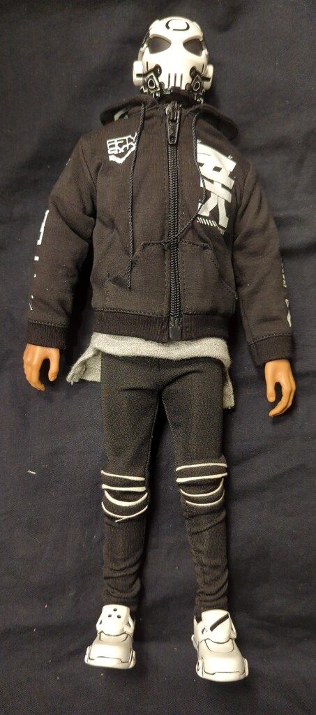 GLITCH COLLECTIBLE FIGURE BLACKDEATH 1 6スケール WWW_SMP1DAWEKUDUS_SCH_ID