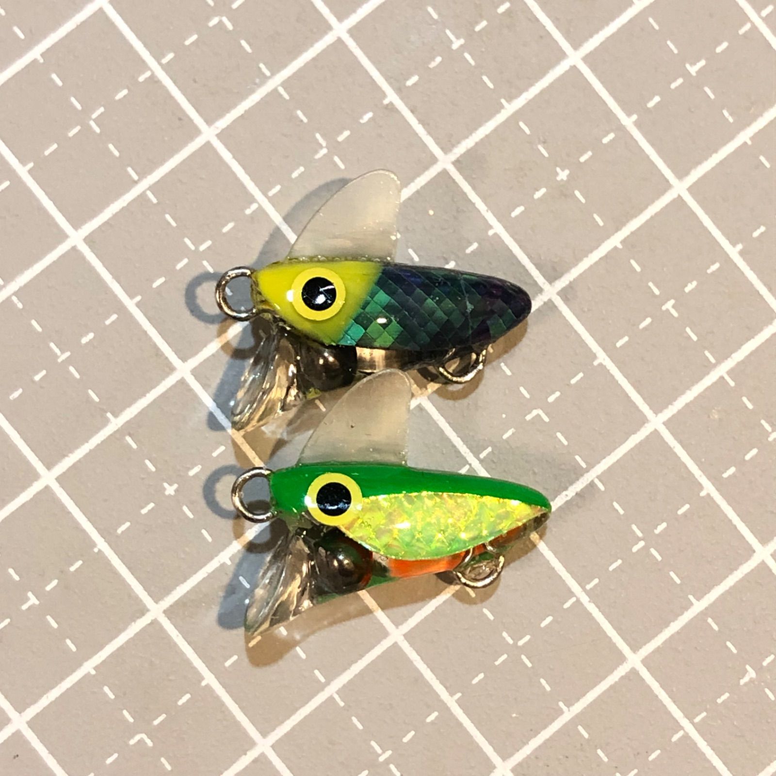 new豆ミノ20スタビライザーR 8個セット　チャビングルアー カワムツ チャビング☆カワムツ釣査隊で釣れると噂のお豆サイズのルアー”豆ミノ