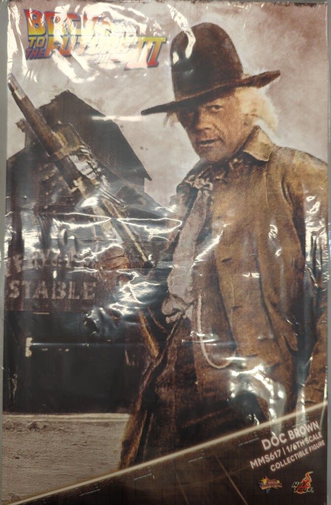 HOTTOYS MOVIE MASTERPIECE DOC BROWN MMS617