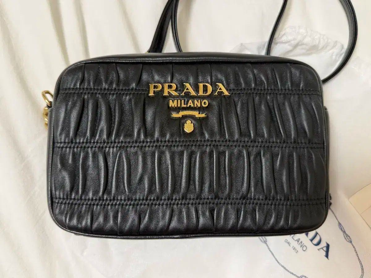 プラダ prada ゴープレ カメ バッグ