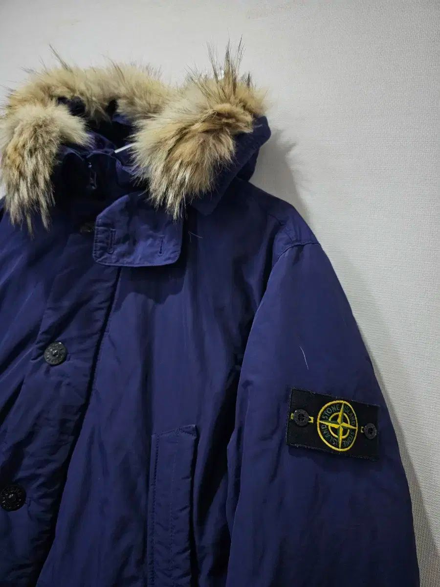 ストーンアイランド マイクロラブ ダウン 105 XL