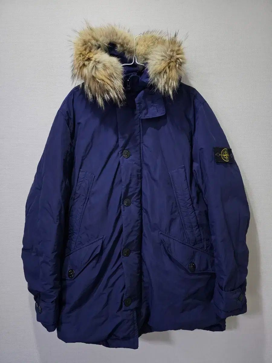 ストーンアイランド マイクロラブ ダウン 105 XL