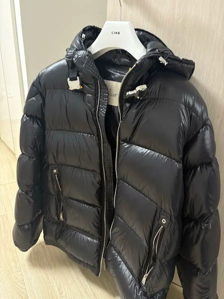 モンクレール x 1017 ALYX 9SM アリクス R ダウン ブラック サイズ 3