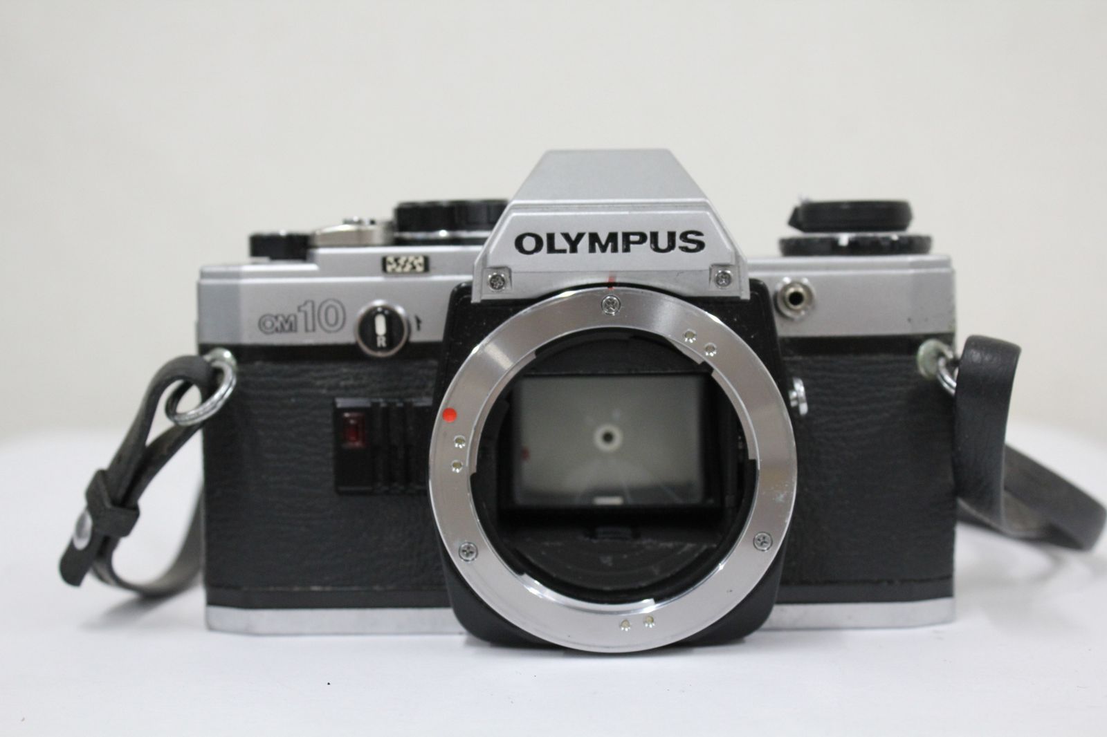 品 オリンパス Olympus OM10 OM-SYSTEM ZUIKO MC AUTO-S 50mm F1.8 ボディレンズセット e3815