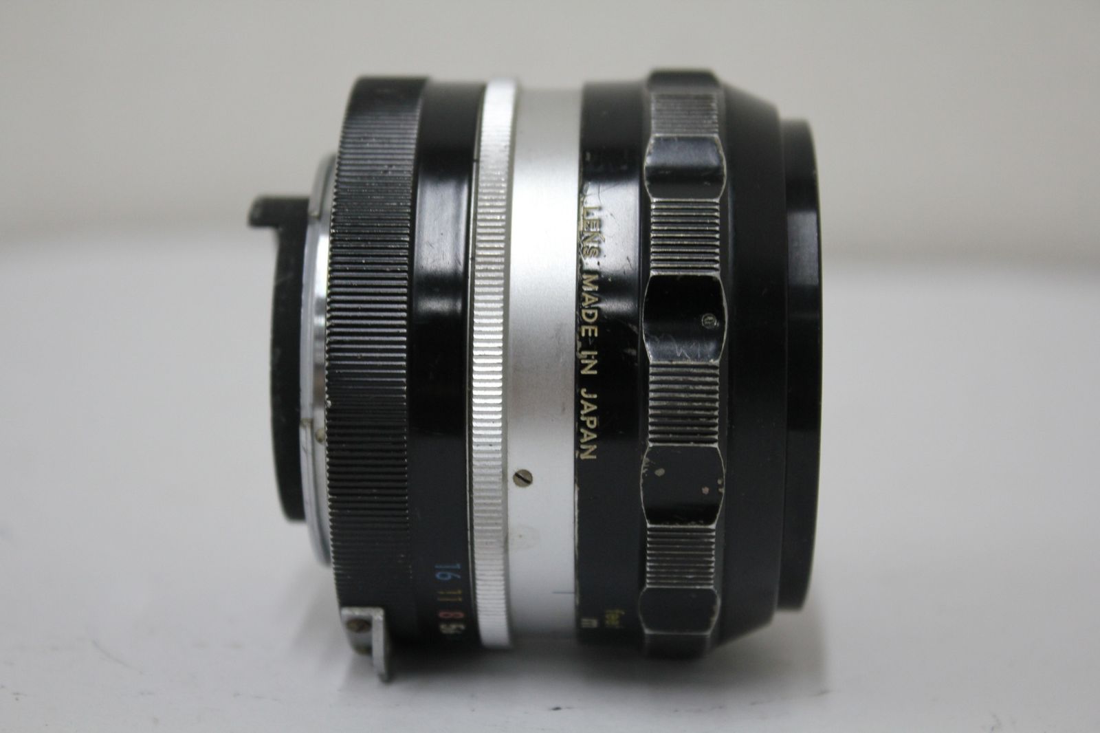  ニコン Nikon NIKOR N C Auto 24 mm F 2 8 レンズ e 3826 レンズ(単焦点) カメラ