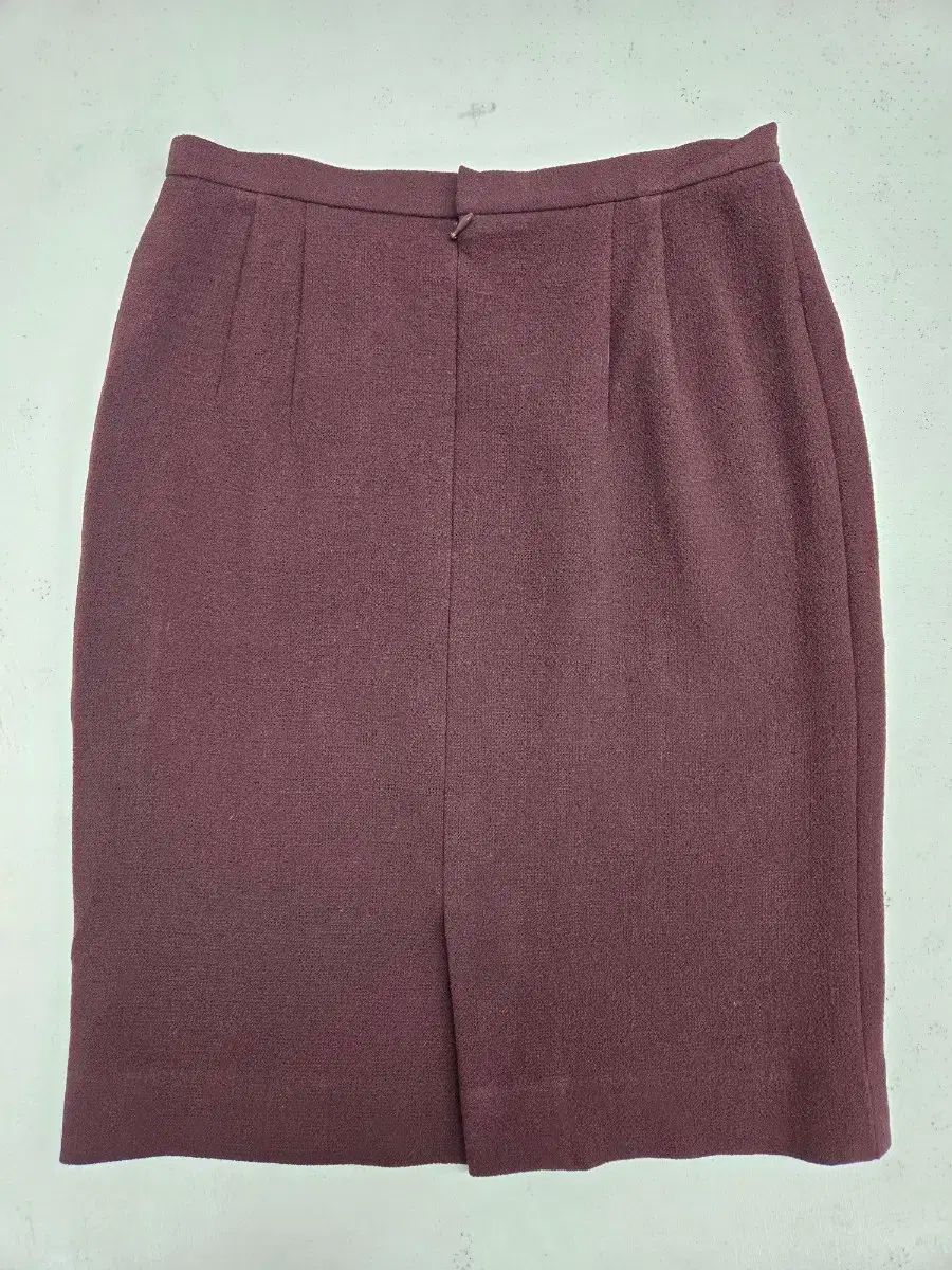 バレンシアガ バーガンディ ウール Hライン スカート