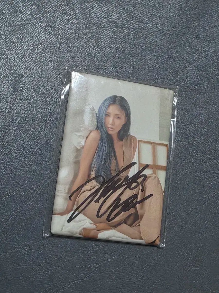 MAMAMOO ママム ファサ HWASA サイン マグネット