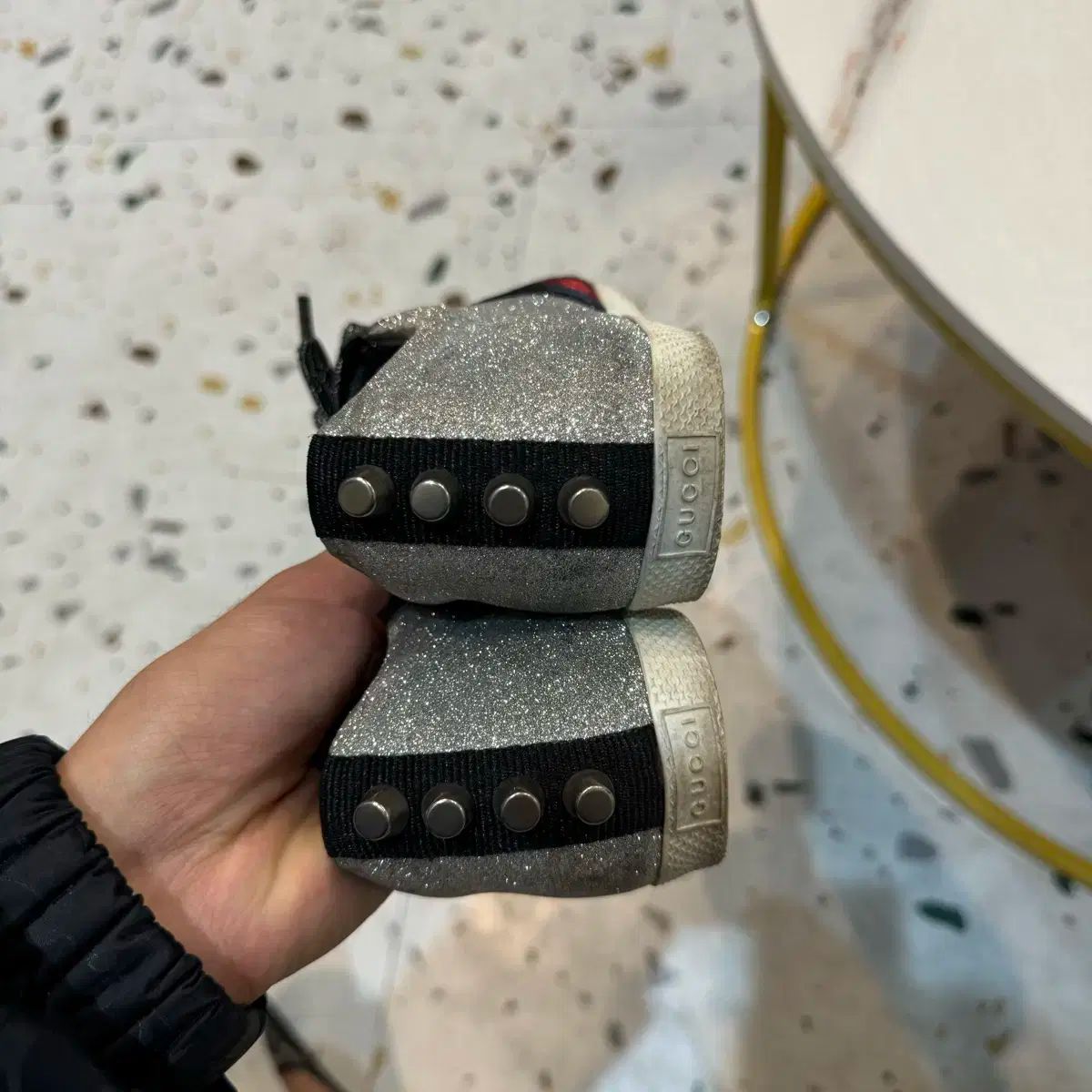 グッチ グリッター スニーカー