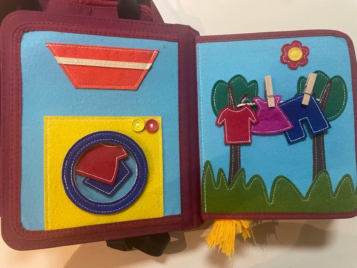 モンテッソーリ 両手あそび 赤ちゃん マイファーストブック