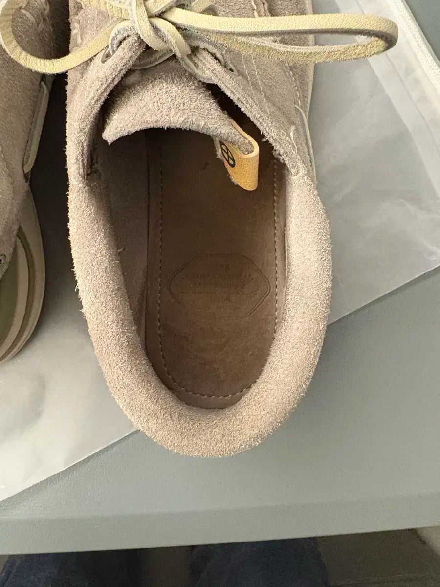 ホークニー グレー