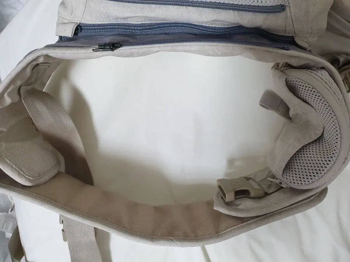 ベビーキャリア マックス