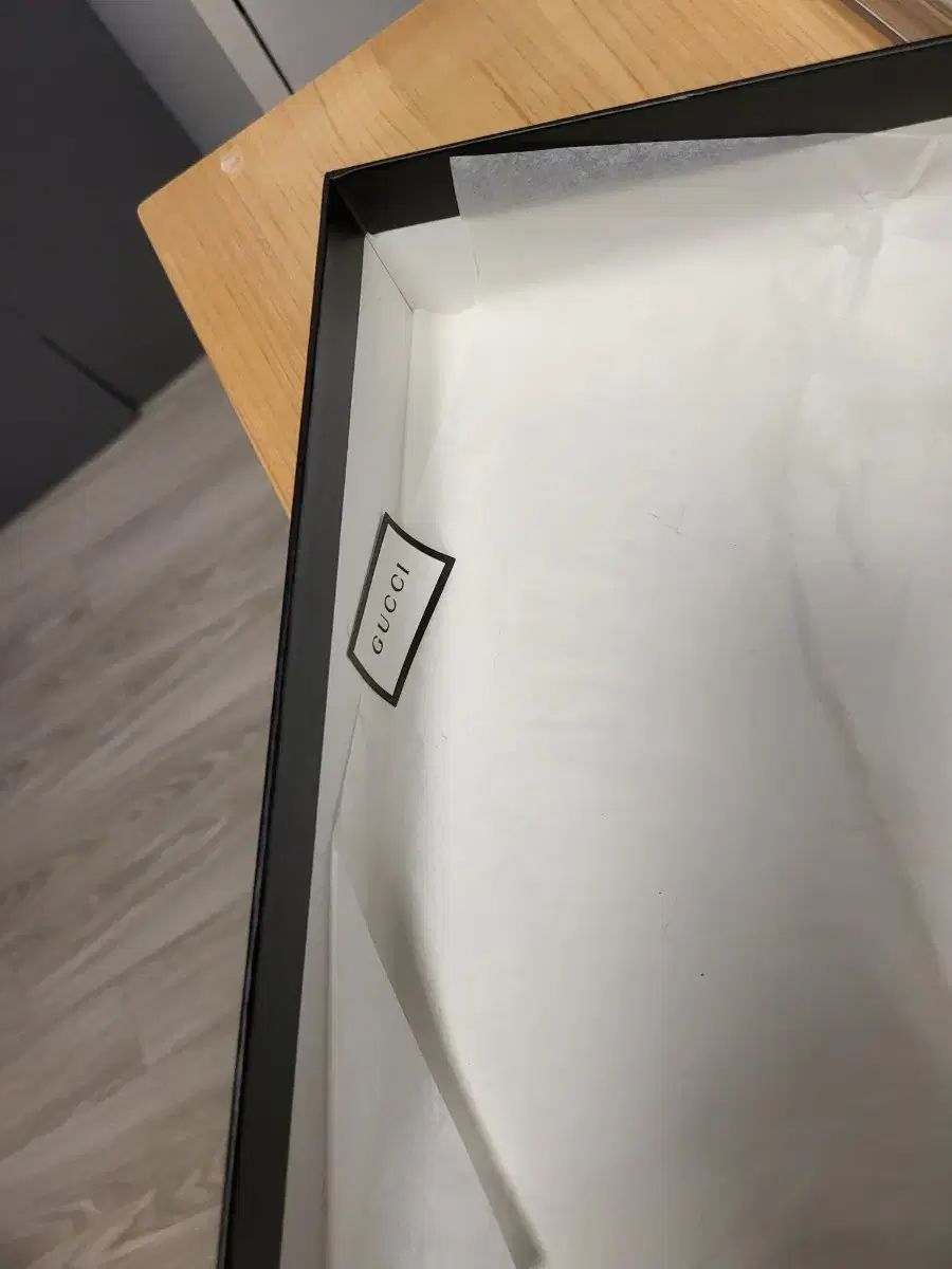  グッチ マフラー リバーシブル ウール 商品 マフラー 小物