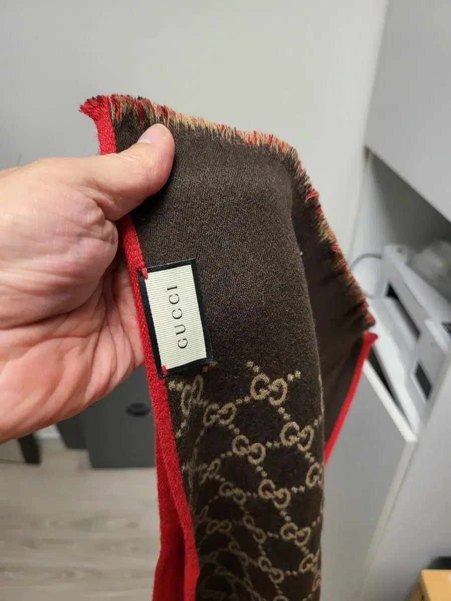 グッチ マフラー リバーシブル ウール 商品